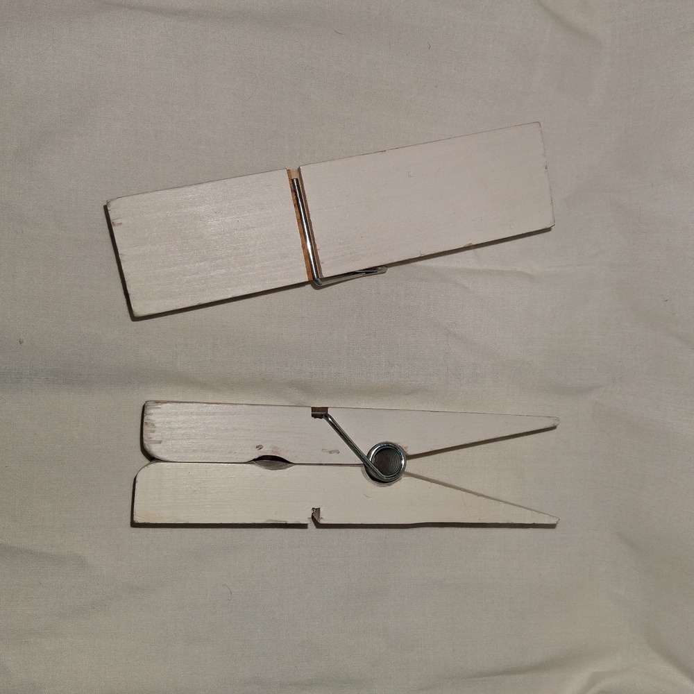 2 -‎ 6.5" Large Clothespins Clip Wall Decor, White, EUC, DIY, Crafts Craft
